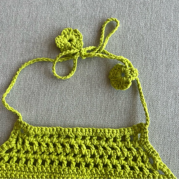 Hand Crocheted Lime Green Sunflower Granny Square Top - Picture 4 of 6
